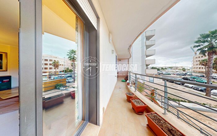 Appartamento quadrilocale in vendita in Via Ada Cudazzo, Lecce