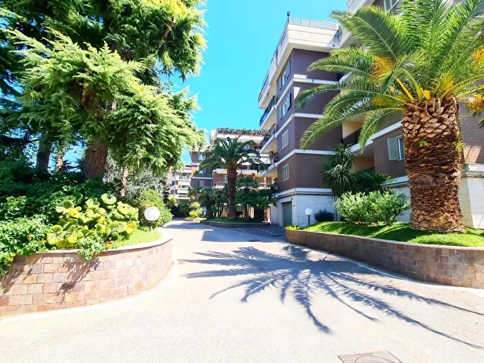 Appartamento trilocale in vendita in Via Santa Maria, Quarto