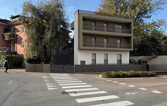 Case in Vendita e in Affitto - 3