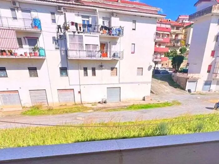 Appartamento trilocale in vendita in Via Tommaso Campanella, Scalea