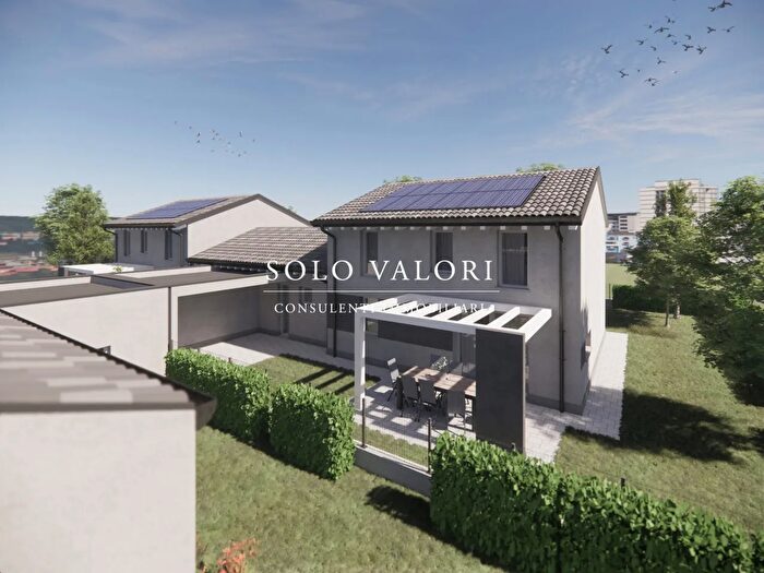 Casa quadrilocale in vendita in Vedelago