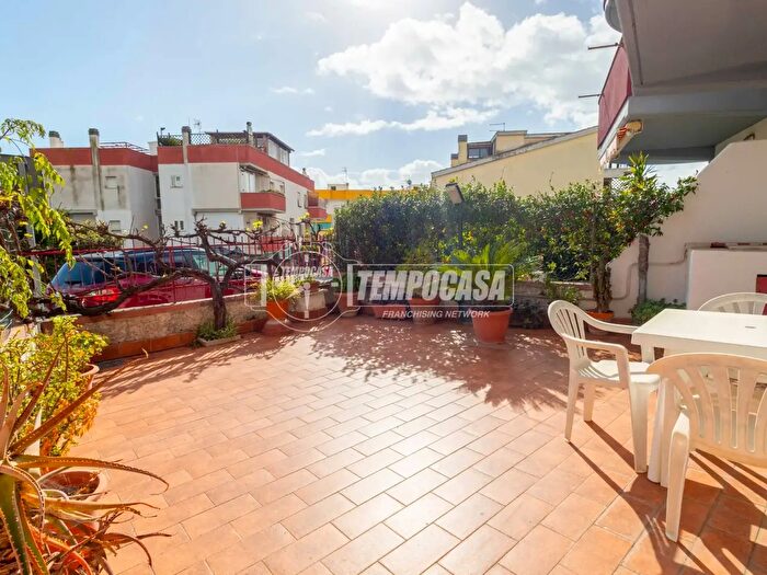 Appartamento trilocale in vendita in Via Piemonte, Santa Marinella