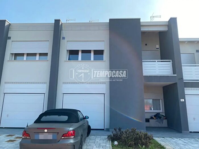 Casa quadrilocale in vendita in Via Zivieri, Castelnuovo Rangone