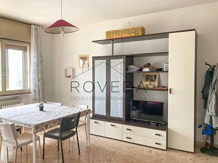 Appartamento trilocale in vendita in Viale Monte Grappa, Treviso