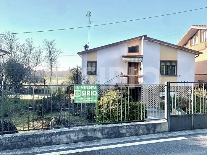 Casa trilocale in vendita in Sagrado