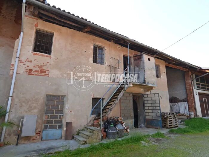 Casa bilocale in vendita in Vicolo Rivarossa, Lombardore