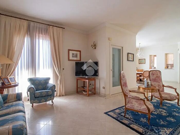 Appartamento trilocale in vendita in Via Corsica, Lumezzane