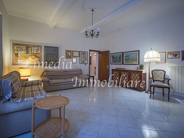Appartamento con 6 locali in affitto in Via del Forte dei Cavalleggeri, Accademia Terrazza Mascagni, Livorno