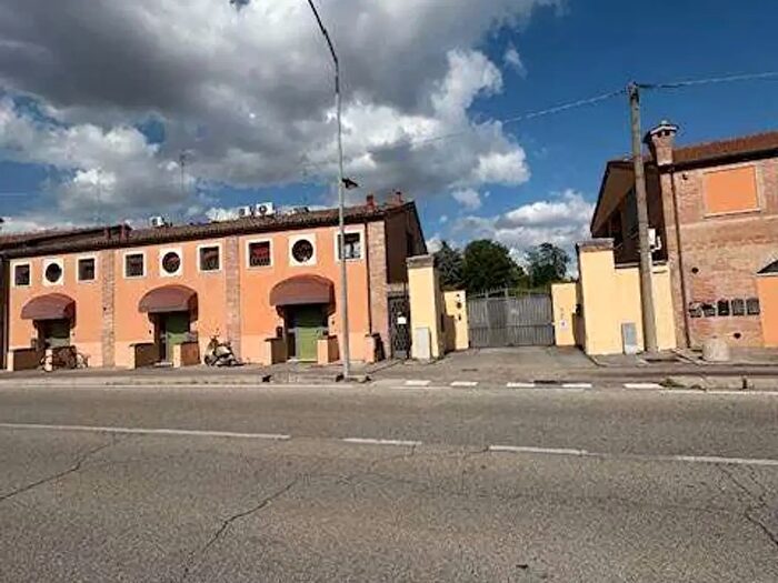 Casa trilocale in affitto in Ferrara