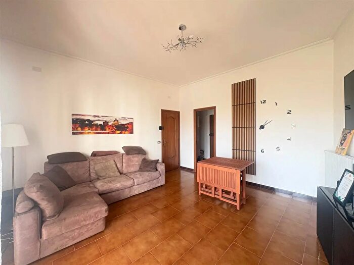 Appartamento trilocale in affitto in Via Pietra dellOva, Tremestieri Etneo