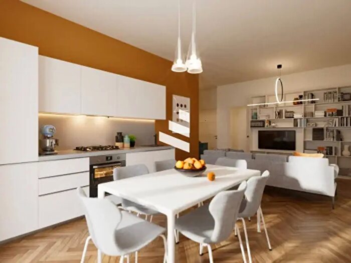 Appartamento quadrilocale in vendita in Via Beniamino Costantini, Roma