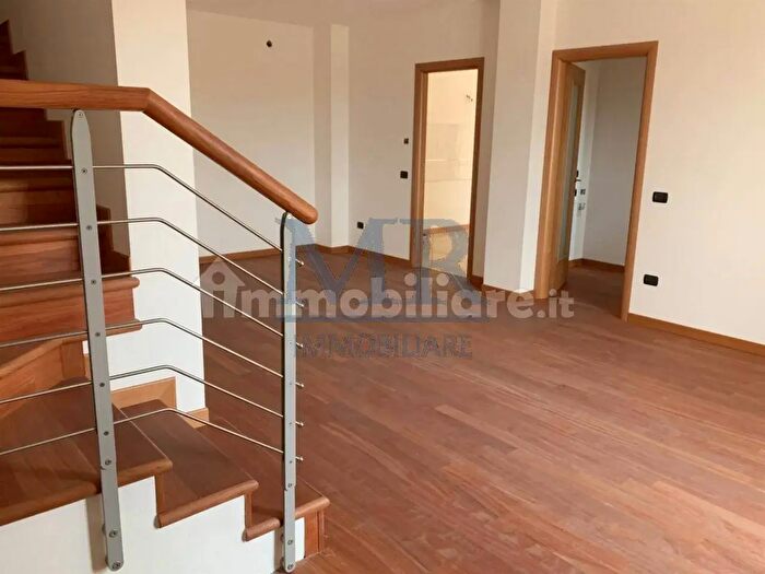 Appartamento con 5 locali in vendita in Via Giacomo Carissimi, Padova