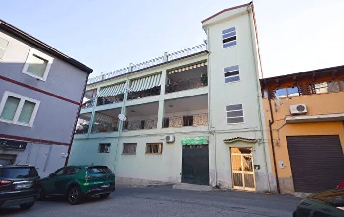 Appartamento quadrilocale in vendita in CoriglianoRossano Via G Leopardi, CoriglianoRossano