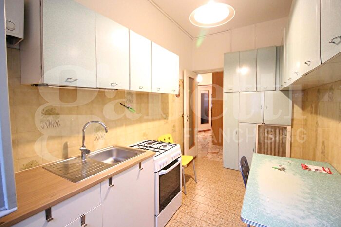 Appartamento trilocale in vendita in Via Modena, Sesto San Giovanni