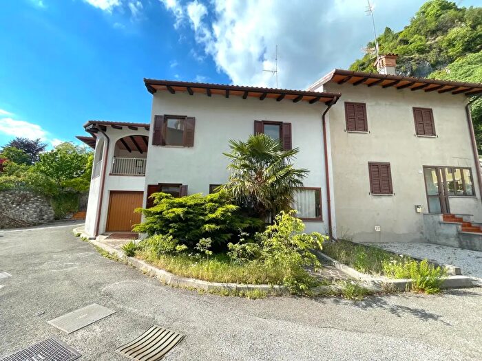 Casa con 5 locali in vendita in Via Sottocolle, Gemona Del Friuli