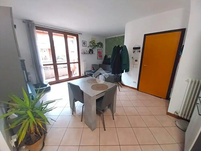 Appartamento trilocale in vendita in Via Don Leo Commissari, Lugo