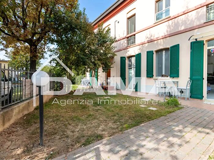 Appartamento bilocale in vendita in Via del Canale, Forli'