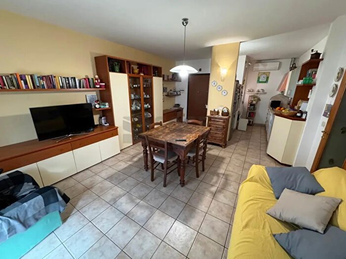 Appartamento quadrilocale in vendita in Via Giovanni Amendola Montanino, Reggello
