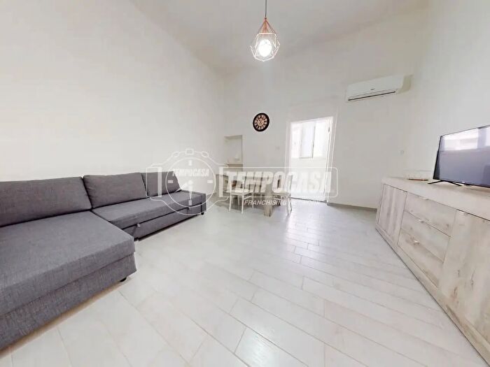 Appartamento monolocale in affitto in Via Francesco Rismondi, Bari