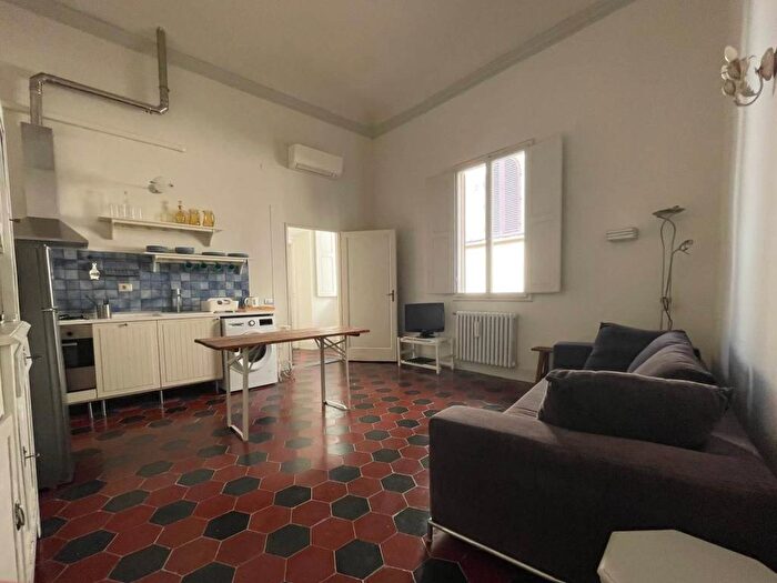 Appartamento trilocale in affitto in Via delle Caldaie, Santo Spirito, Firenze