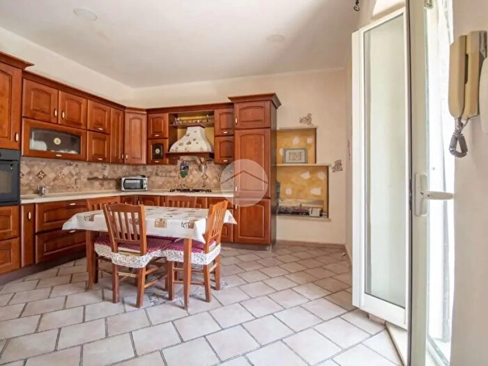 Appartamento trilocale in vendita in Via Gorizia, Palombara Sabina
