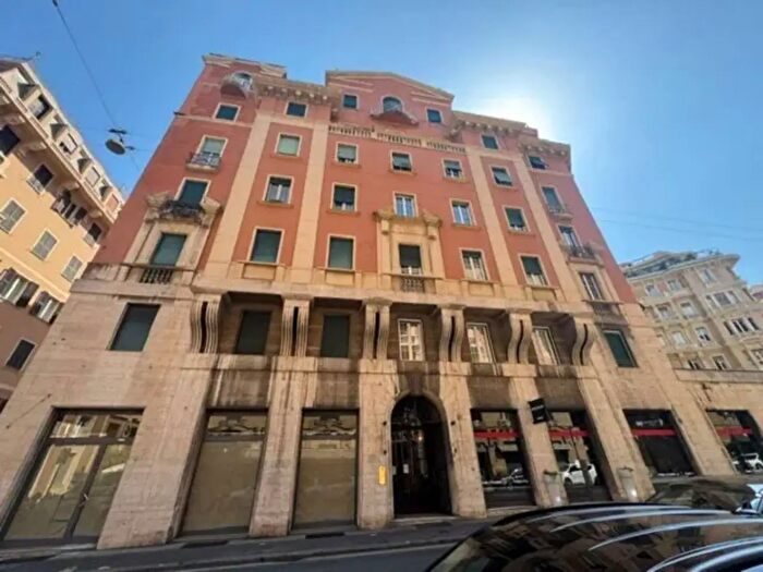 Appartamento monolocale in vendita in Via Macaggi, Genova