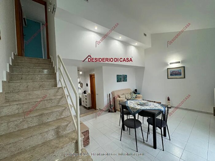 Casa trilocale in vendita in Cefalu