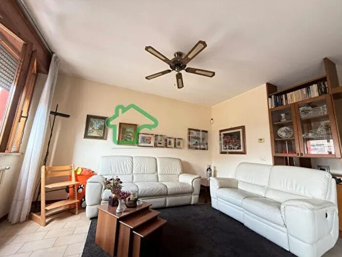 Appartamento trilocale in vendita in Via Defendente da Lodi, Lodi