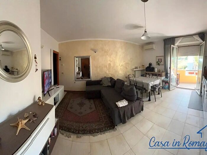 Appartamento trilocale in vendita in Via dellOrso, Rimini