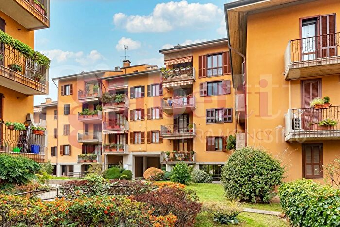 Appartamento quadrilocale in vendita in Via Don Rocca a, Senago