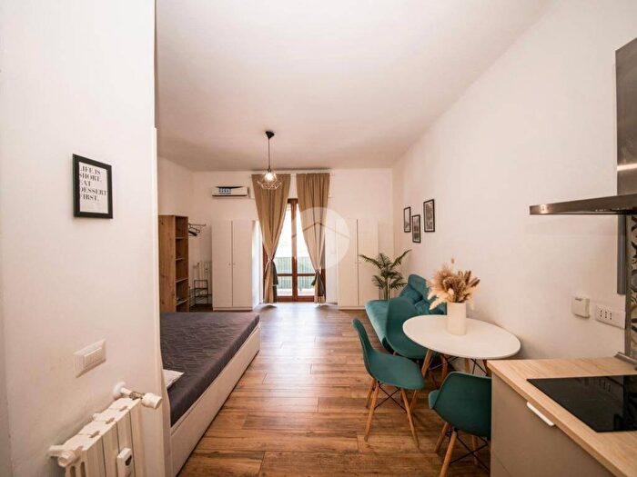 Appartamento monolocale in affitto in Via Rombon, Rubattino, Milano