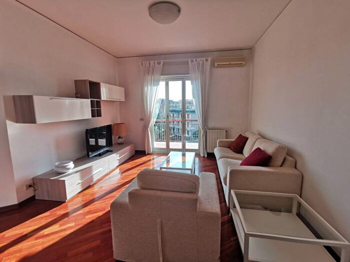 Appartamento trilocale in affitto in Via Roberto Rimini, Barriera Leucatia, Catania