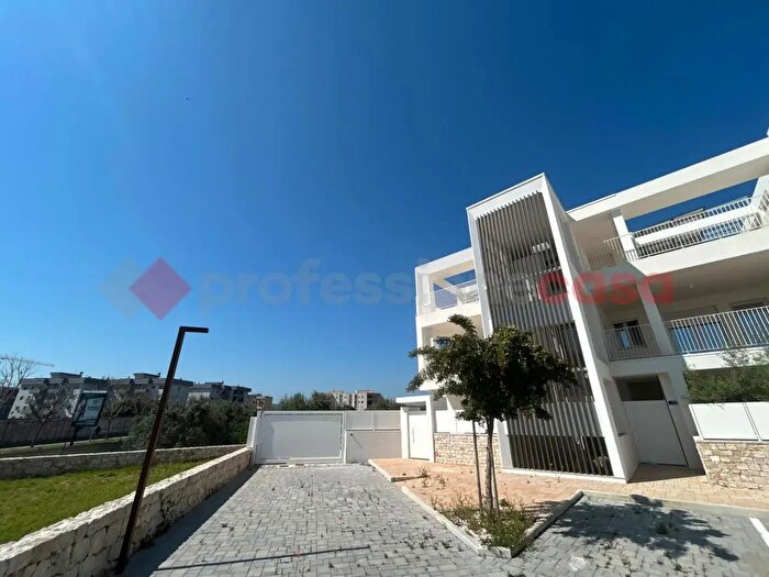 Casa con 5 locali in vendita in Via Pesce, Monopoli