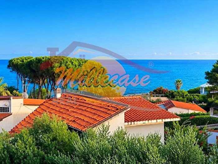 Casa trilocale in vendita in Viale dei Lidi, Siracusa