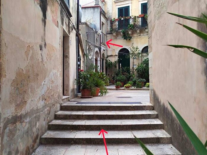 Casa quadrilocale in affitto in Ibla, Ragusa