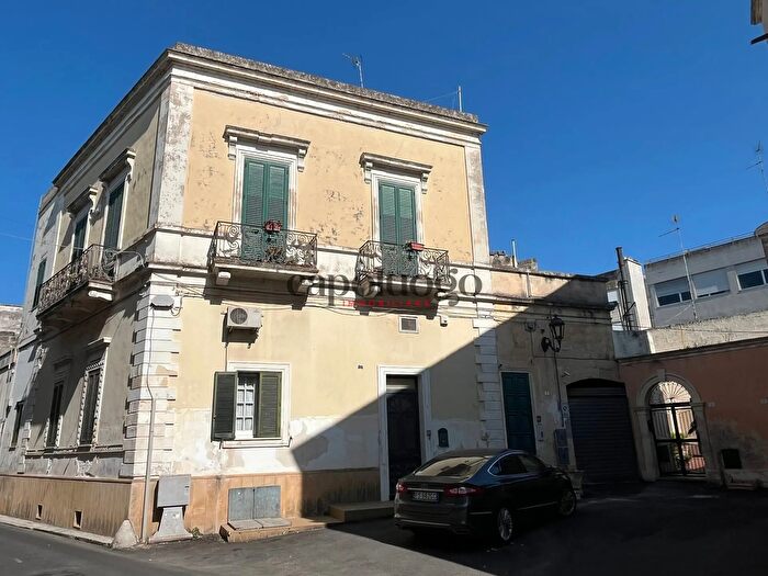 Case in Vendita e in Affitto - 3