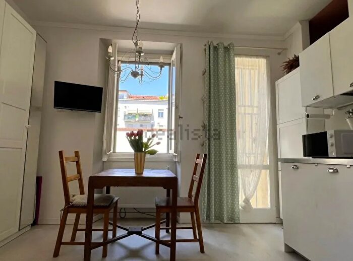 Appartamento monolocale in affitto in Corso Genova, Milano