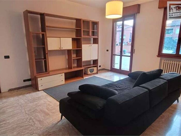 Appartamento quadrilocale in affitto in Via Pelusia, Musicisti, Modena