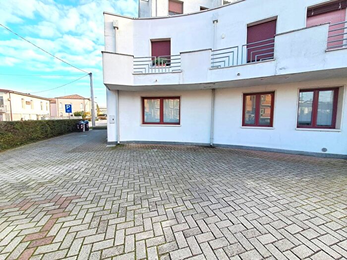 Appartamento bilocale in vendita in Giuseppe Verdi, Polesella