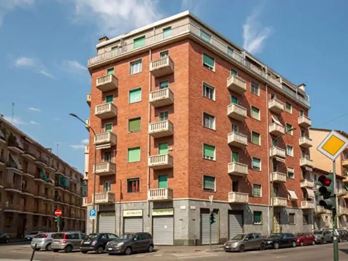 Appartamento trilocale in vendita in Via Luigi Salvatore Cherubini, Torino