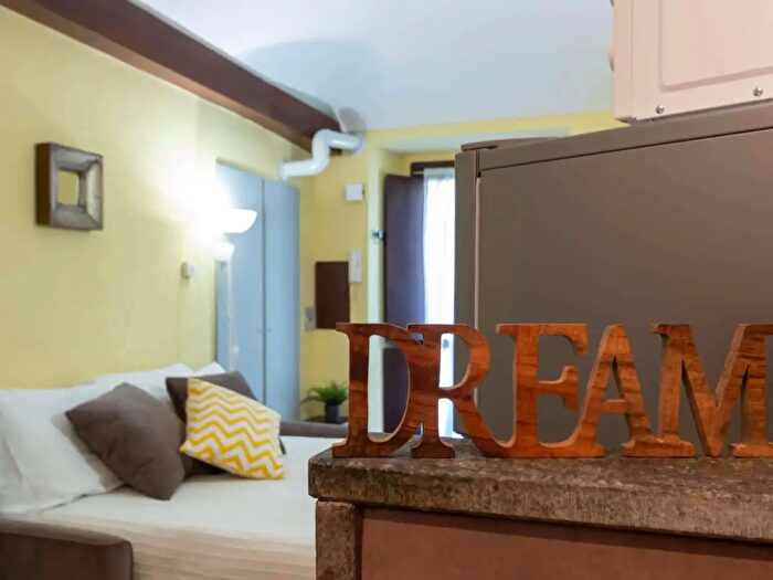 Appartamento monolocale in affitto in Via Nizza, Torino