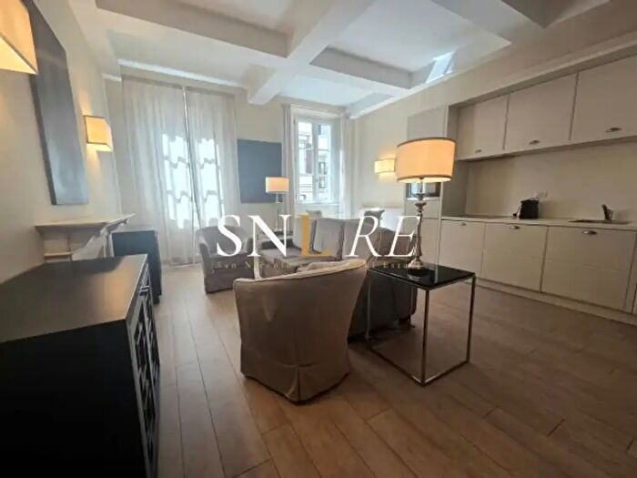 Appartamento bilocale in affitto in Borgo Ognissanti, Firenze