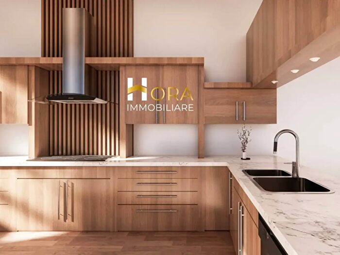 Appartamento trilocale in vendita in Via Grandi, Firenze