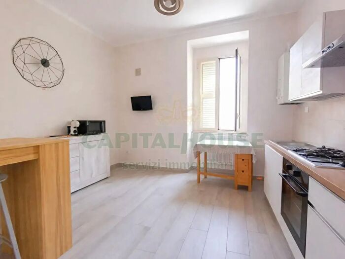 Appartamento trilocale in vendita in Via Santa Maria Ferrara, Capua