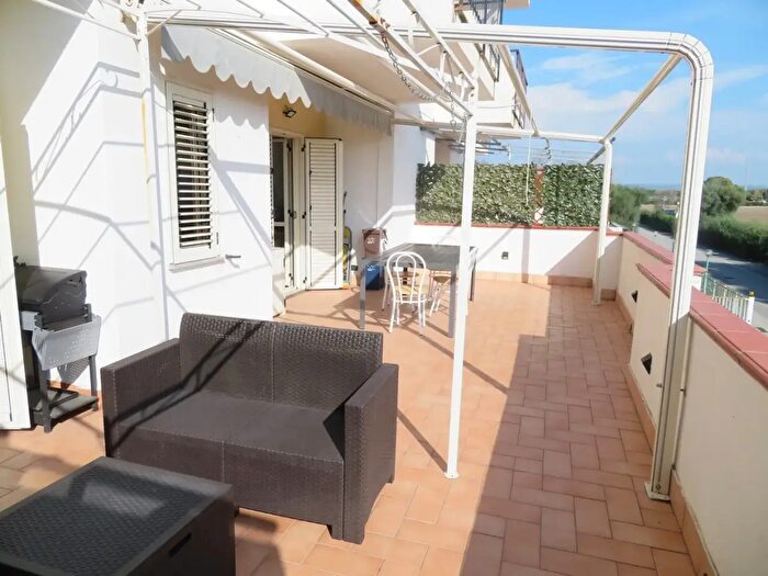 Appartamento bilocale in affitto in Via Ginepri, Lamezia Terme