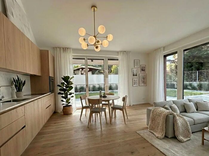 Appartamento trilocale in vendita in Via Monte Grappa, Rovereto