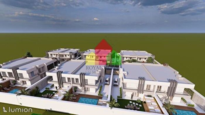 Casa con 5 locali in vendita in Via Sandro Pertini, Parete