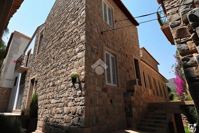 Casa quadrilocale in vendita in Corso Umberto I, Vibonati