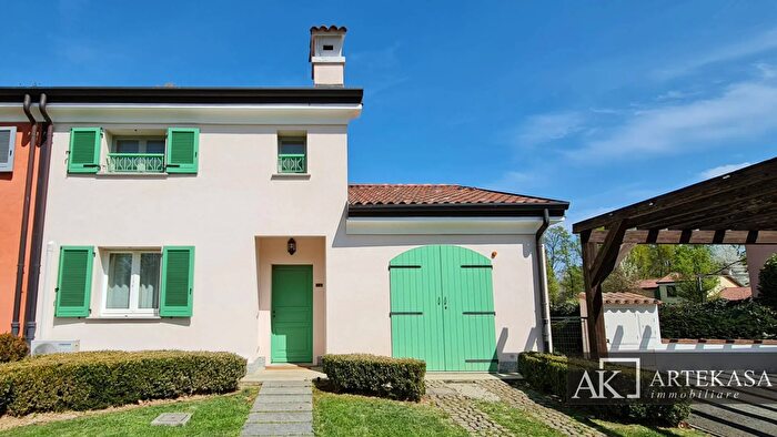 Case in Vendita e in Affitto - 2