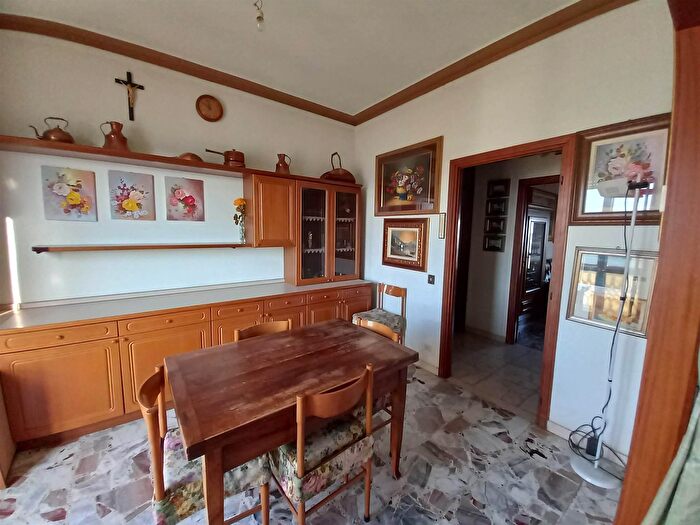 Appartamento quadrilocale in vendita in Via Giovanni XXIII, Fiorenzuola DArda